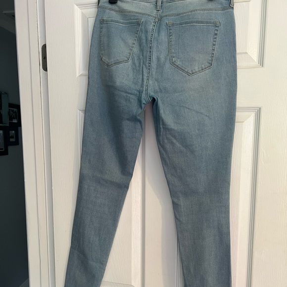 PacSun Distressed Skinny Jeans - Picture 4 of 6